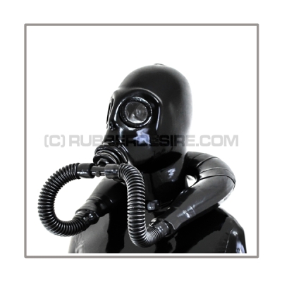 Deluxe heavyrubber gasmask-zipperhood-system with neckrespirator-rubbersmell-bag-set